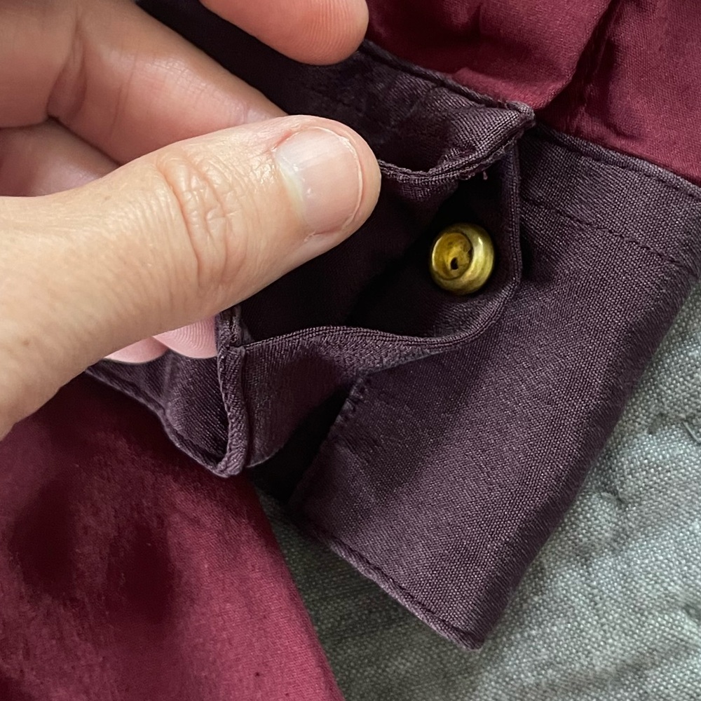 Brooks Brothers Maroon Burgundy Button Down shirt gold buttons sz 4 cotton blend - Picture 6 of 10